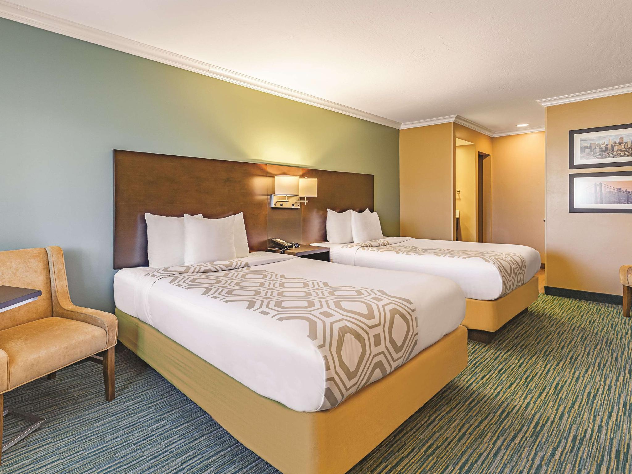 La Quinta By Wyndham San Francisco Airport West Hotel Millbrae Exterior photo